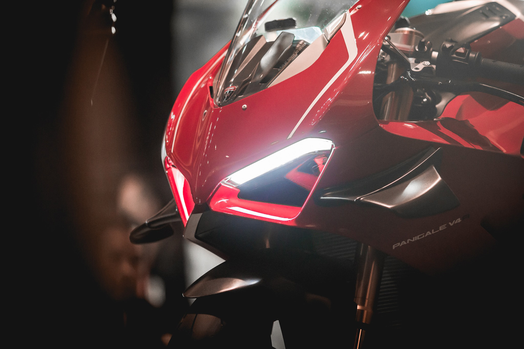 proimages/IN新聞/2019/08/0830_DUCATI_V4R/Panigale_V4R_車頭外觀造型.jpg