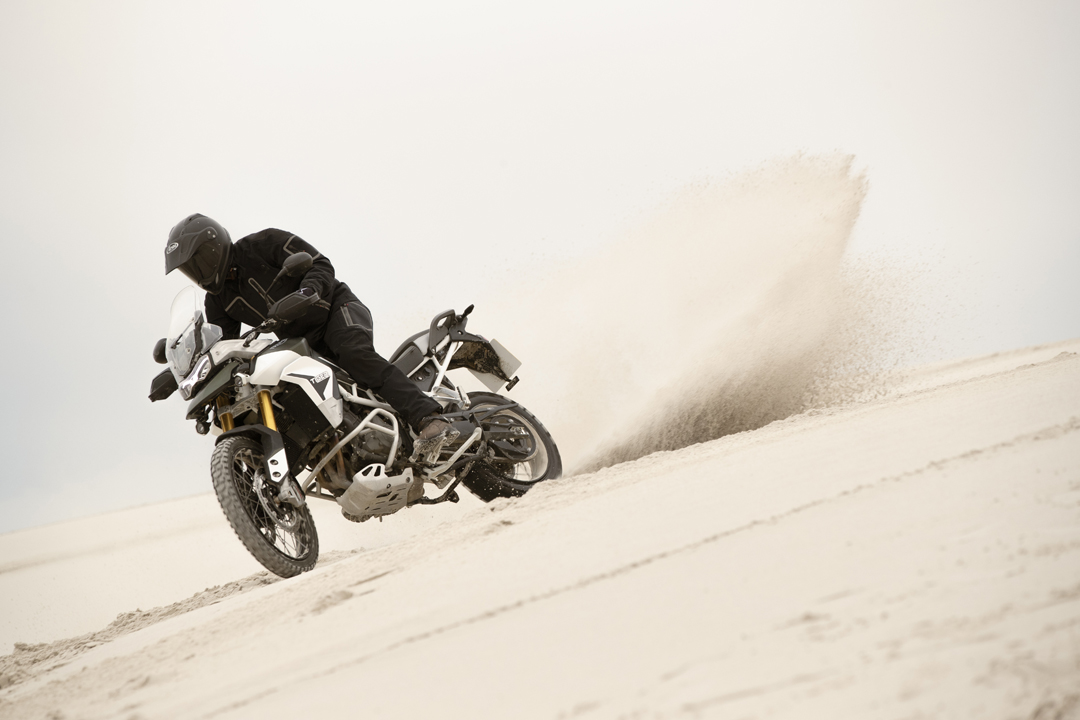 proimages/IN新聞/2020/12/1210_Triumph/tiger-900-rally-pro-3.jpg