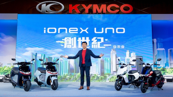 [IN新聞] 「充換兩用．隨你方變」Ionex S Techno與酷玩CoolOne電能小車個性亮相